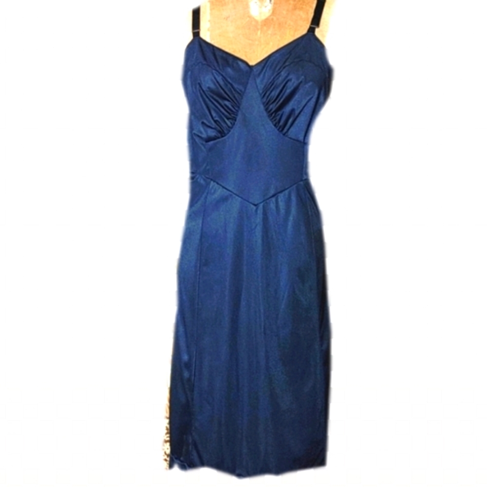 VTG Glamour Girl black Slip Dress chemise